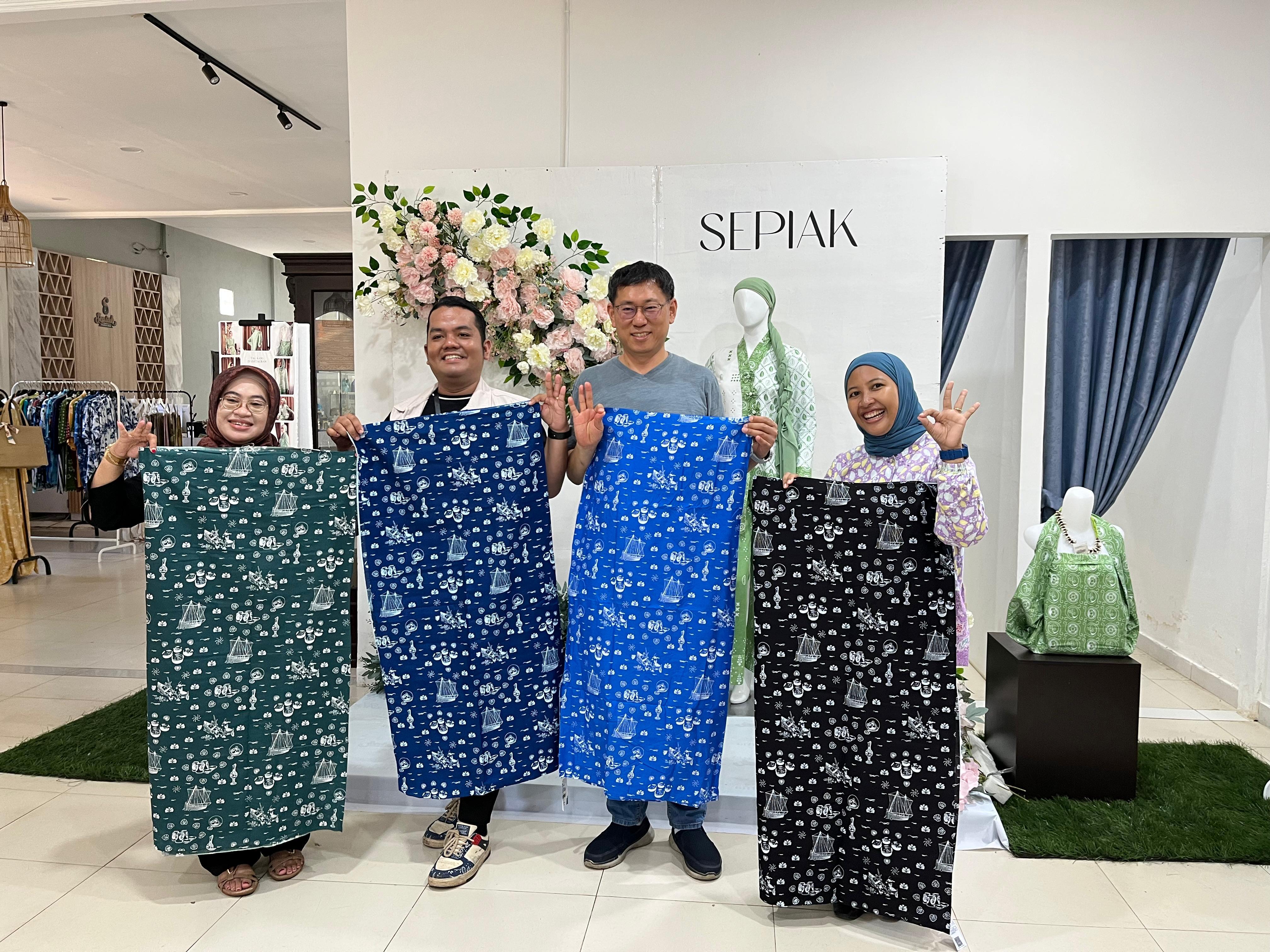 Batik Shipwreck Sepiak